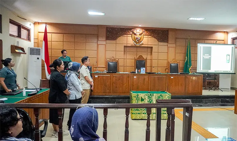Launching Inovasi Aplikasi Posbakum Daring PTUN Denpasar
