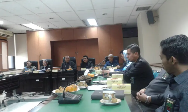 INOVASI PTUN DENPASAR, APLIKASI SMARTPHONE "PTUNDPS Smart"